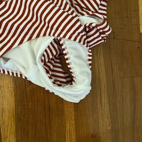 KONA Sol Stripped Twisted Bandeau Piece Swimsuit - Picture 5 of 9